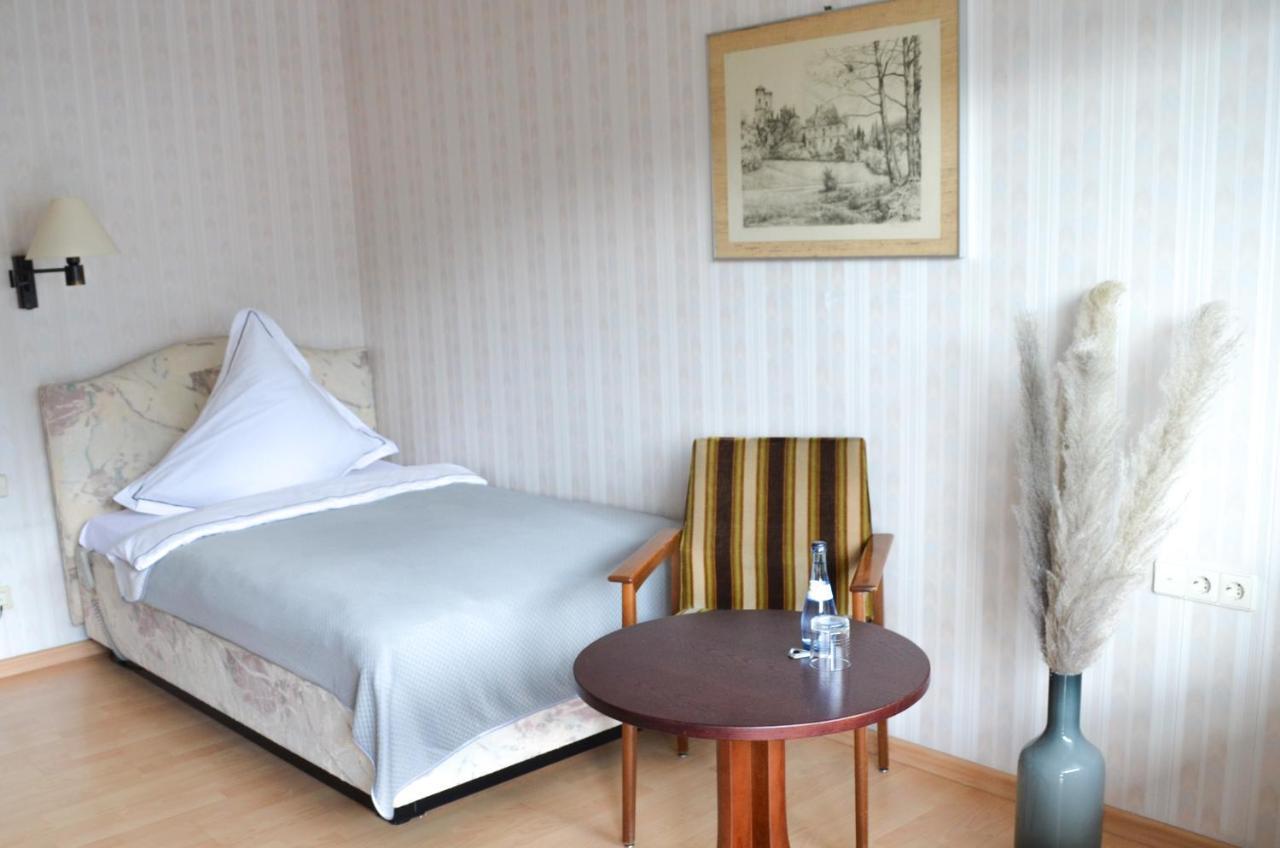Hotel Harzer Am Kurpark Bad Herrenalb Extérieur photo