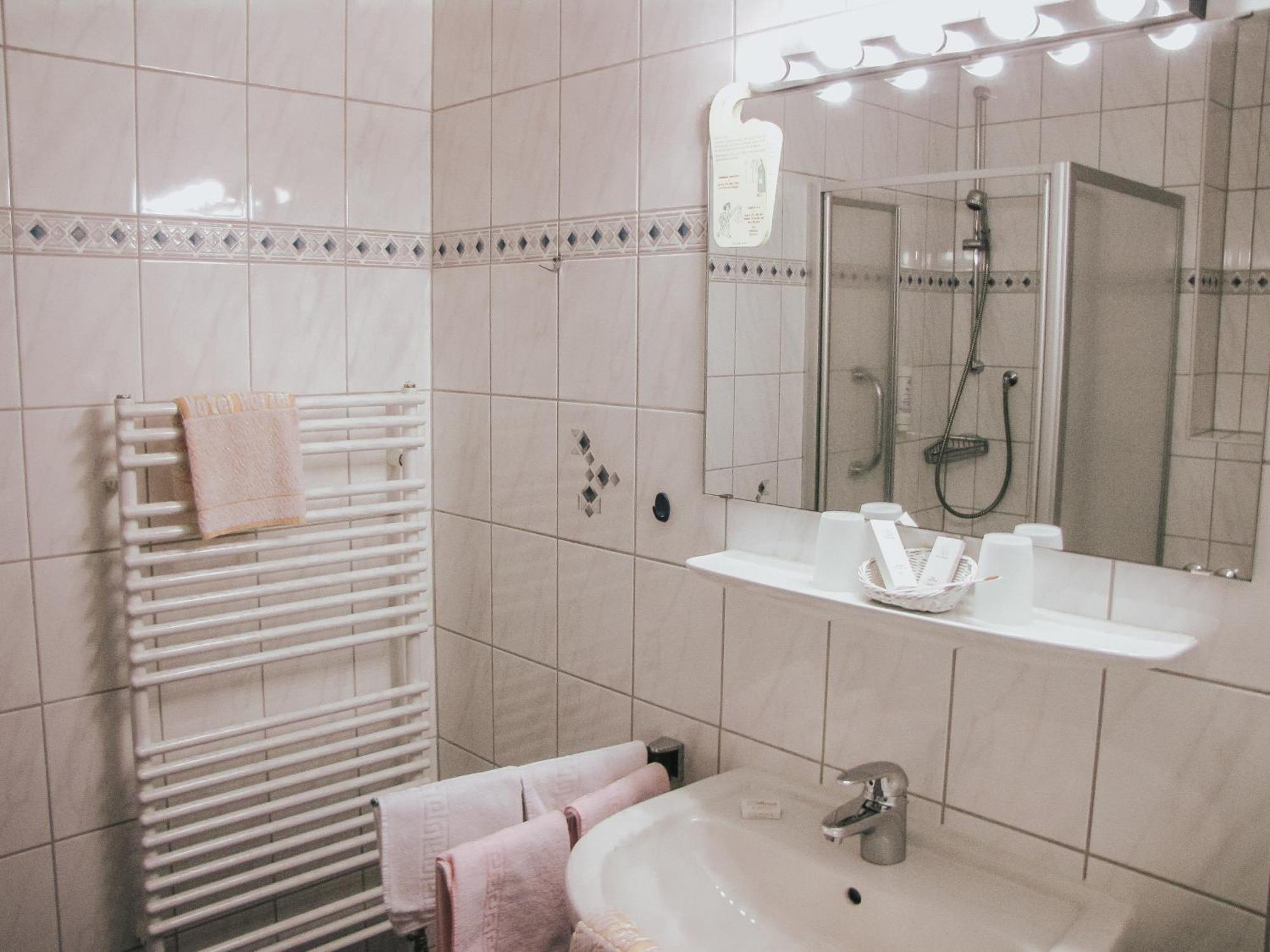 Hotel Harzer Am Kurpark Bad Herrenalb Extérieur photo