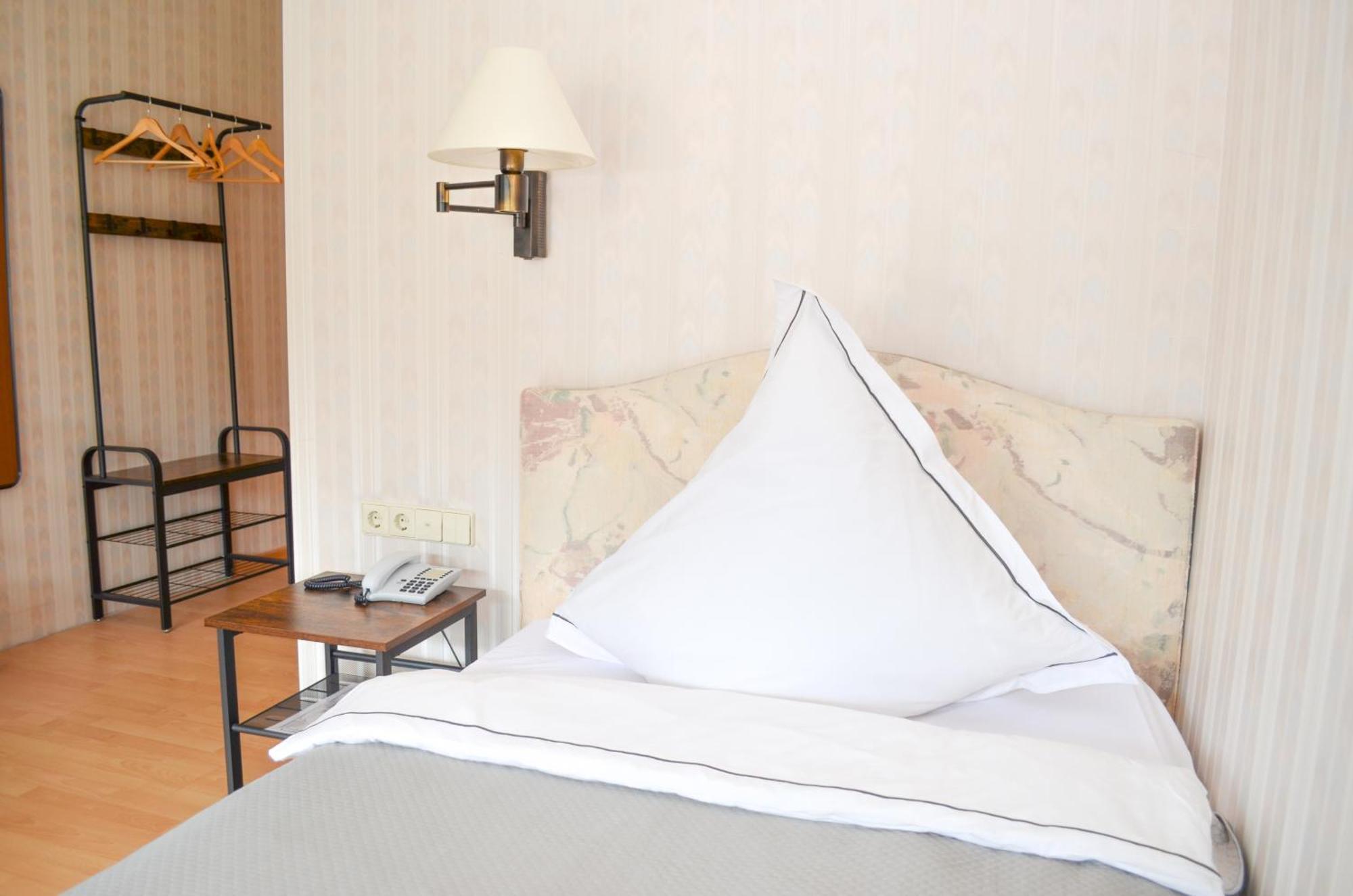 Hotel Harzer Am Kurpark Bad Herrenalb Extérieur photo