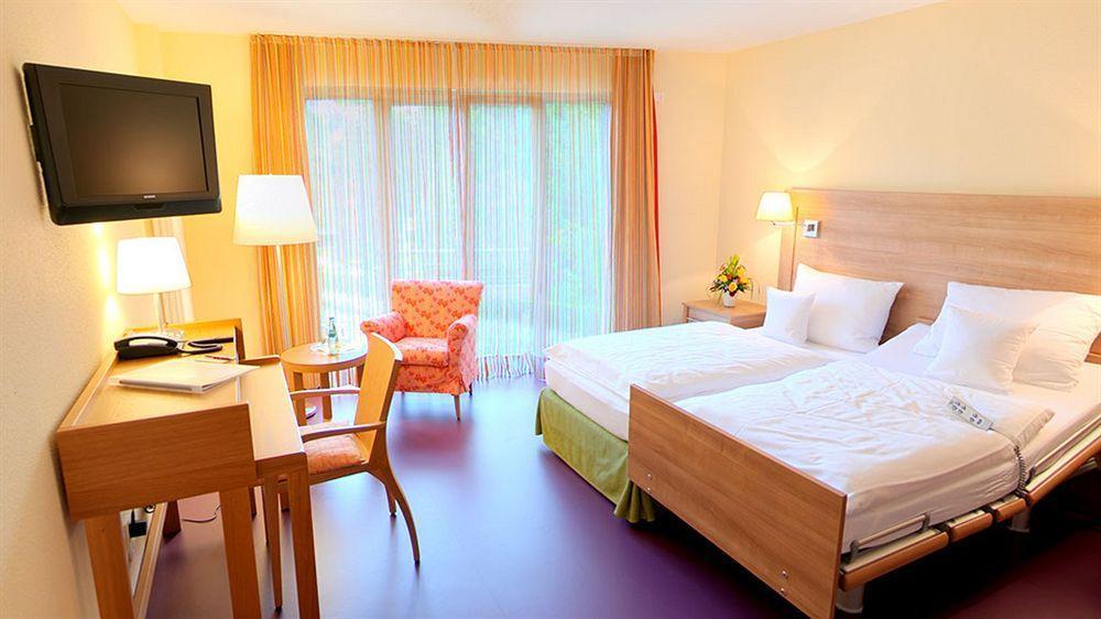 Hotel Harzer Am Kurpark Bad Herrenalb Extérieur photo