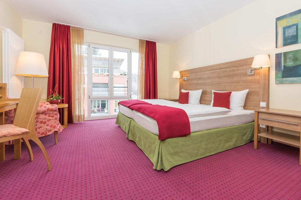 Hotel Harzer Am Kurpark Bad Herrenalb Extérieur photo